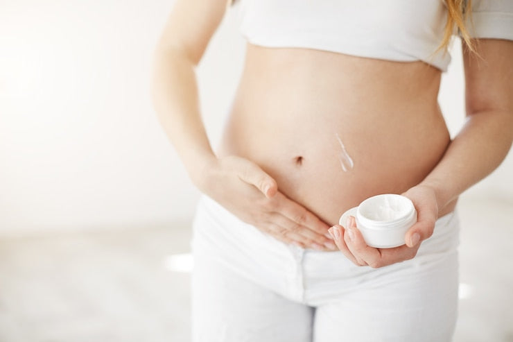 Pregnancy-Safe Skincare: Neutriherbs’ Stretch Mark Cream and pH-Balanced Wash