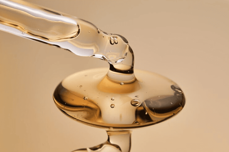 Sensitive Skin Savior: Micro-Encapsulated Retinol Creams with Hyaluronic Acid Barrier Support