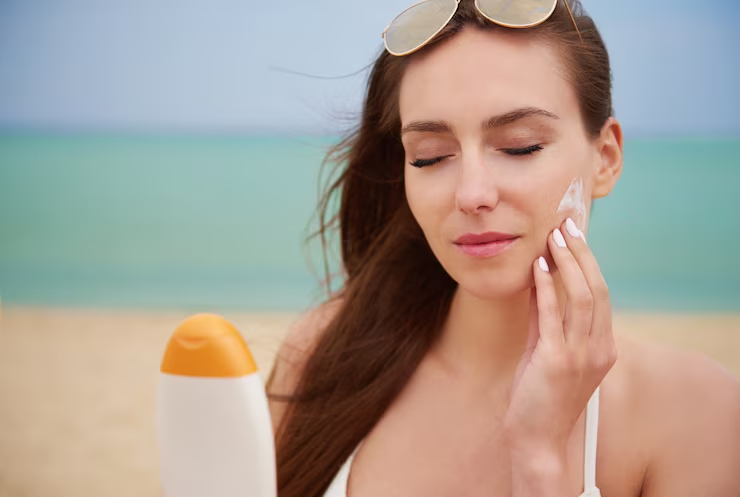 How to Prep Your Skin for Summer: 4 Must-Have Products for Glow and Protection