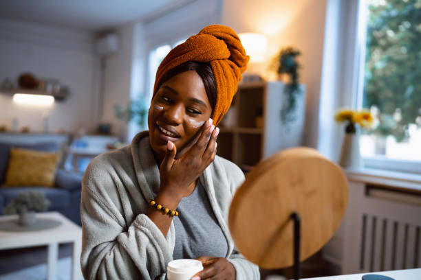Discover The Best Face Whitening Cream For Black Skin - Say Hello To Radiant And Even-Toned Complexion!