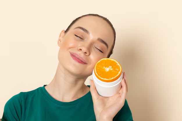 The Guide to Choosing the Best Vitamin C Cream for Glowing Skin