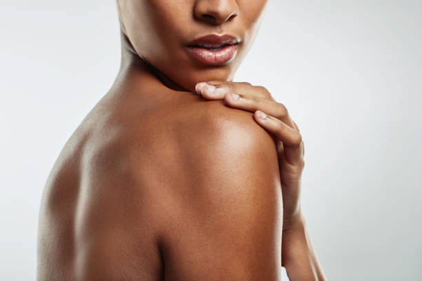 24-Hour Brightening Lock: Neutriherbs Vitamin C + Turmeric Body Scrub’s Dual Exfoliation