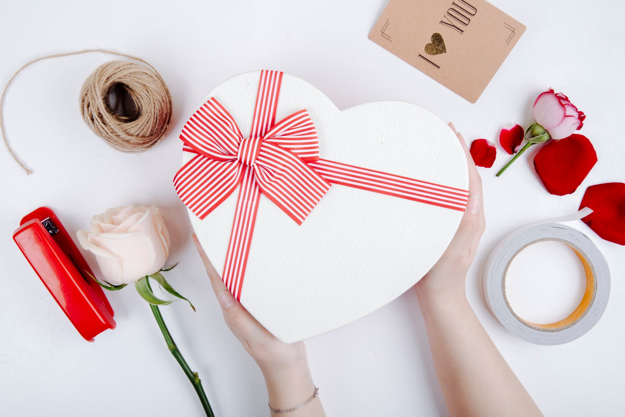 5 Skincare Gift Ideas for Valentine’s Day