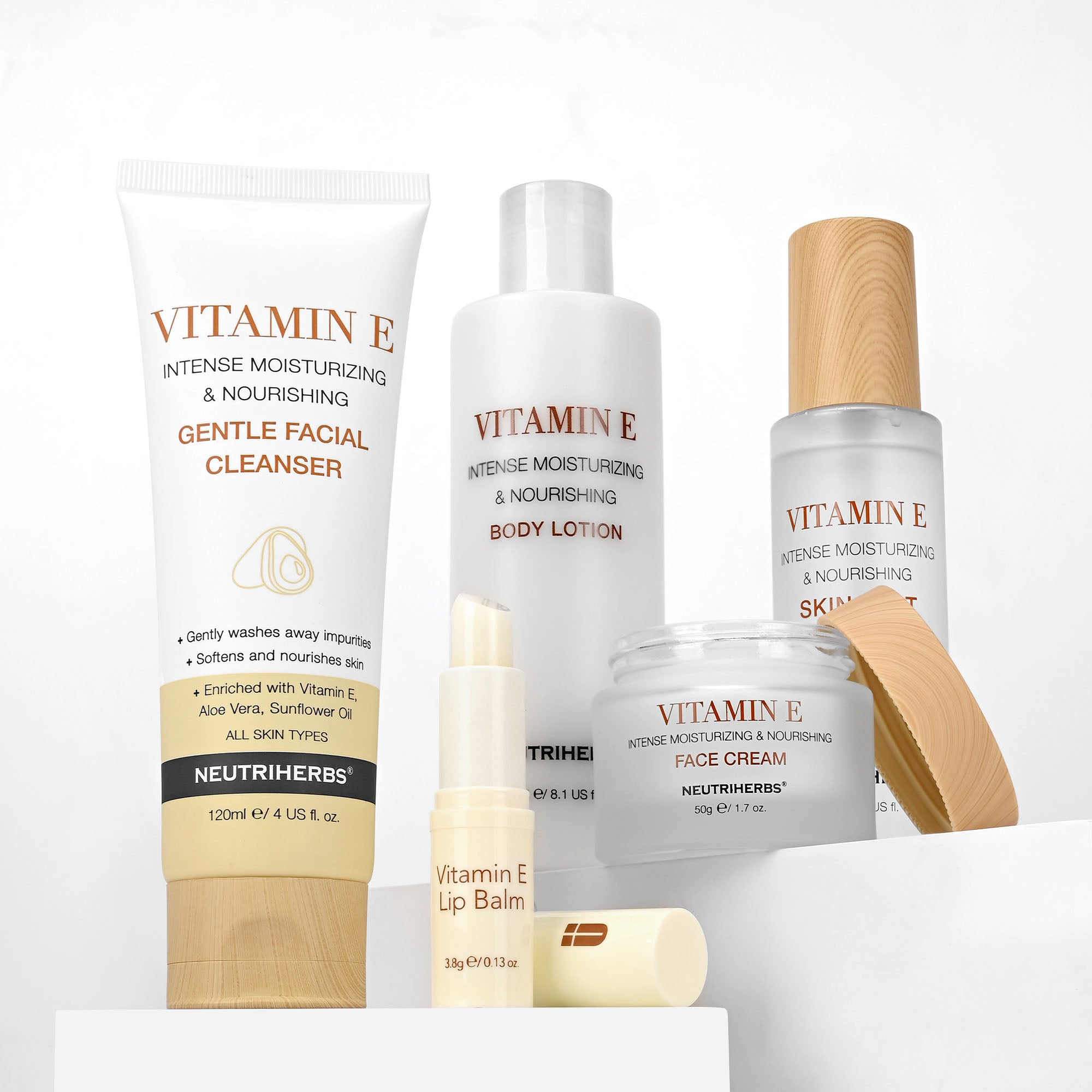 Vitamin E Moisturizing & Nourishing Set For Dry Skin