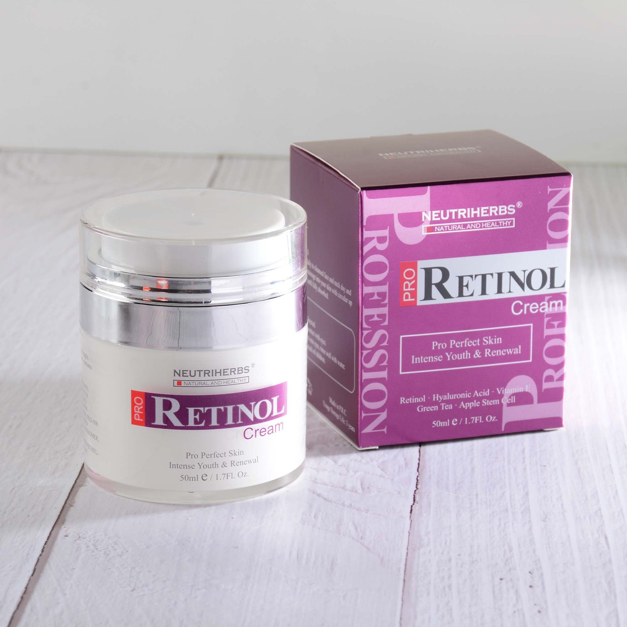 neutriherbs retinol cream